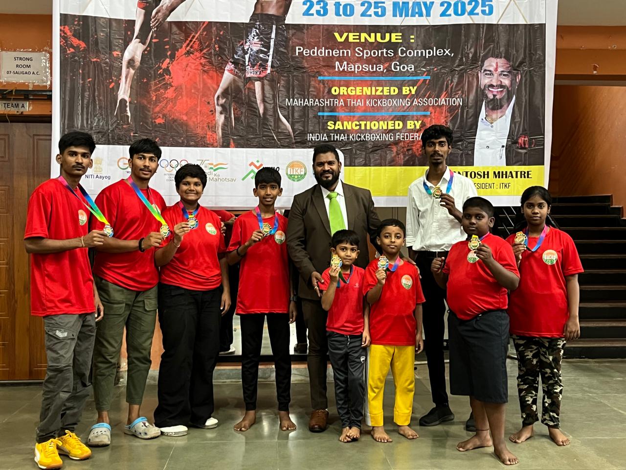 राष्ट्रीय थाई किक बॉक्सिंग स्पर्धेत ‘आर्यन्स मार्शल आर्ट्स’ संस्थेचे खेळाडू चमकले; ११ सुवर्ण, ५ रौप्य पदकांची कमाई