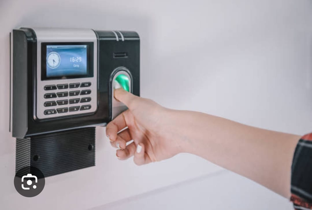 पावसाचा कहर पाहता कर्मचारी वर्गाला थंब इंप्रेशनमध्ये आर्धा तासाची सवलत द्यावी-संजय जगदाळे