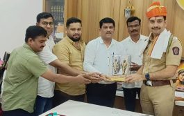 पोलीस उपआयुक्त अतुल झेंडे यांची माणगावच्या तरुणांनी घेतली सदिच्छा भेट.