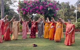 तब्बल ४९ वर्षांनी अध्यापिकांनी जागवल्या आठवणी;    शिक्षकांच्या अश्रूंनी ओले झाले स्नेहबंध