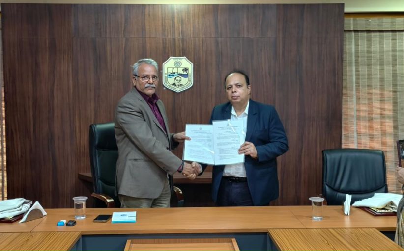 डॉ. राजनीश कामत यांनी स्वीकारला डॉ. बाबासाहेब आंबेडकर तंत्रशास्त्र विद्यापीठ कुलगुरू पदाचा अतिरिक्त कार्यभार