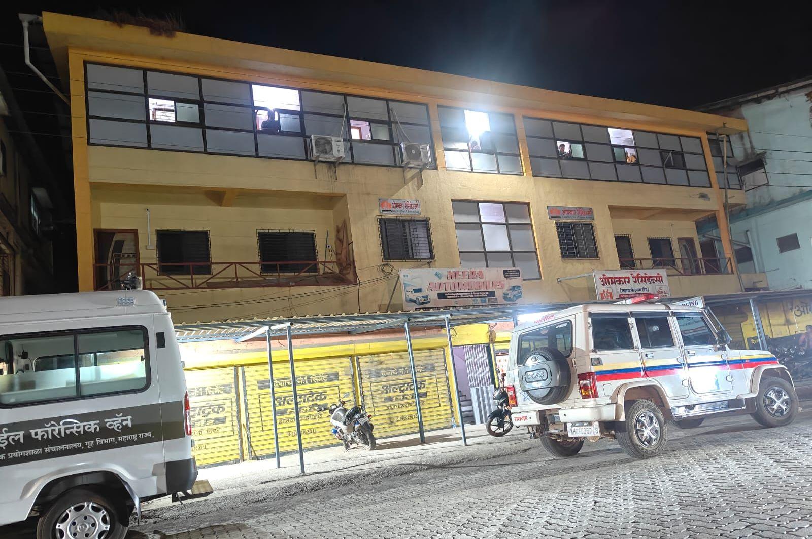 लोणेरे येथील लाॅजिंगमध्ये तरूणीची निर्घृण हत्या;  धारदार शस्त्राने तरुणीवर वार करून अज्ञात आरोपी फरार;   तरुणीच्या हत्याकांडाने जिल्ह्यात खळबळ