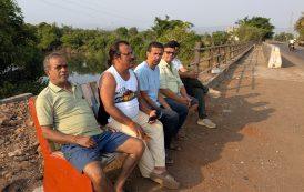 ज्येष्ठांच्या थकलेल्या पावलांना आधार;    नगरसेवक प्रशांत साबळे यांचा माणुसकीचा स्पर्श करणारा पुढाकार