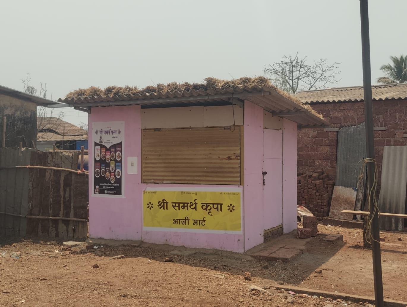 स्मार्ट मीटरचा शॉक! सहा बाय आठच्या टपरीला चक्क पाच हजारांचे वीजबिल;     फक्त दोन बल्ब आणि दोन छोटे फ्रीज असताना ३४४ युनिट वापराचा दावा