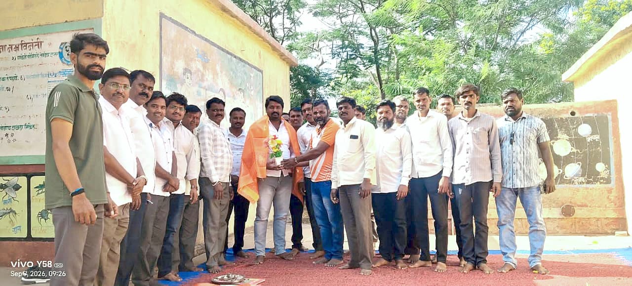 जिल्हा परिषद प्राथमिक शाळा हिरवाडीच्या शाळा व्यवस्थापन समिती अध्यक्षपदी भाऊसाहेब सखाराम पवार यांची सलग दुसऱ्यांदा बिनविरोध निवड