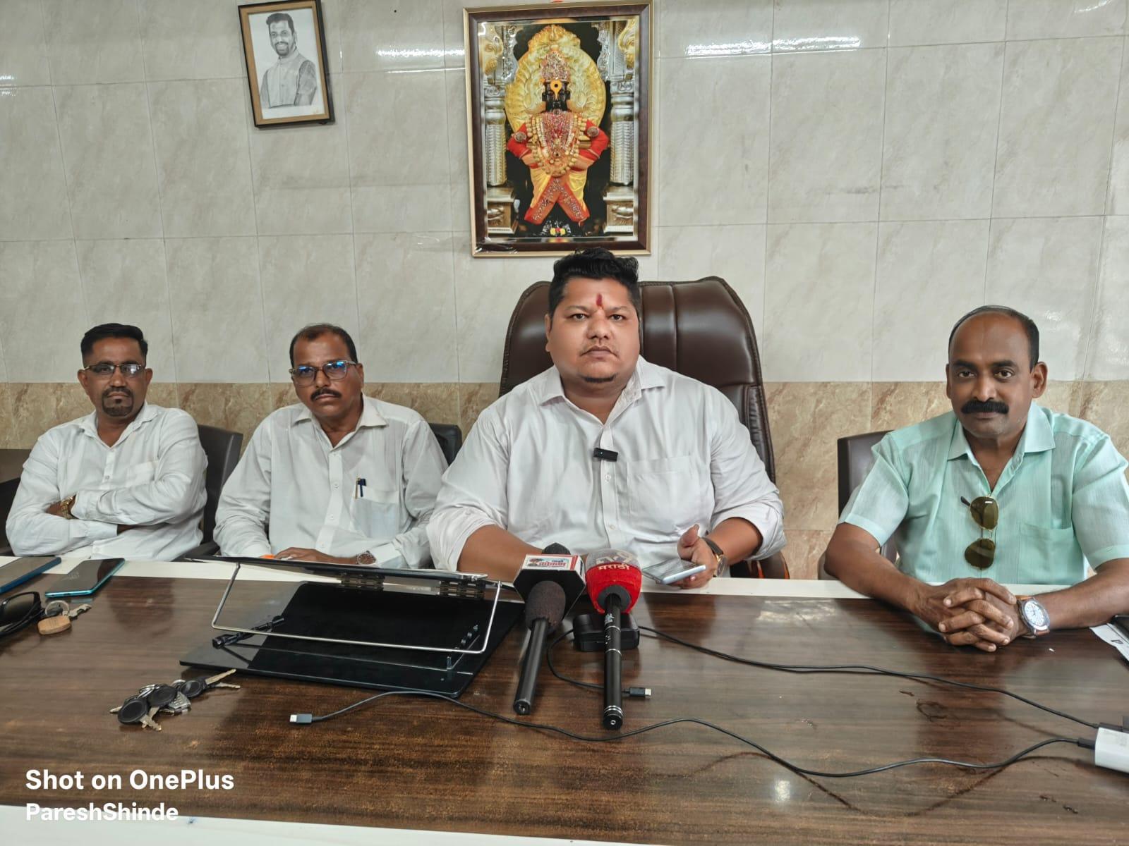 माणगावमध्ये भाजपमधील अंतर्गत वाद चव्हाट्यावर !     पंकज तांबे यांच्या नव्या कार्यालयावरून तालुकाध्यक्षांचा खुलासा;     हे भाजपचे अधिकृत कार्यालय नसून वैयक्तिक जनसंपर्क कार्यालय असल्याचे जाहीर 