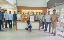 महिला पीजीमध्ये घरफोडी करणाऱ्या प्लंबरकडून ४४ ग्रॅम सोन्याचे दागिने जप्त ; २६ लाख ६५ हजारांचा मुद्देमाल हस्तगत; सीसीटीव्ही व तांत्रिक तपासातून आरोपी ताब्यात