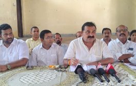 रायगडमध्ये गद्दार, महागद्दार वादावरून शिवसेना व राष्ट्रवादी काँग्रेस कार्यकर्त्यांमध्ये कलगीतुरा;     बारा गावचे पाणी पिऊन आलेल्या मंडळींना जिल्हा परिषद निवडणुकीत आम्ही उत्तर देऊ - सुभाष केकाणे 