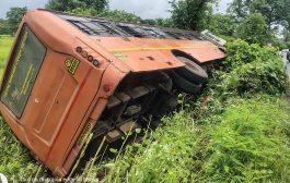 निजामपूर जवळ माणगाव जामखेड एस टी बसला अपघात; ३ जखमी