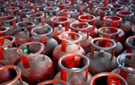 घरगुती गॅसचा पुरवठा नियमित, नागरिकांनी घाबरून जाऊ नये- जिल्हाधिकारी किशन जावळे; दोन सिलिंडर बुकिंगमध्ये २५ दिवसांचे अंतर अनिवार्य; जिल्हा प्रशासनाचे स्पष्टीकरण; घरगुती गॅसचा व्यावसायिक वापर केल्यास कारवाईचा इशारा